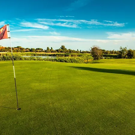 La Foresteria Del Golf Couette-café *